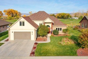 Aerial View of Front of Home - 3865 Grand Mesa Dr Montrose, CO 81403 - Atha Team Realty